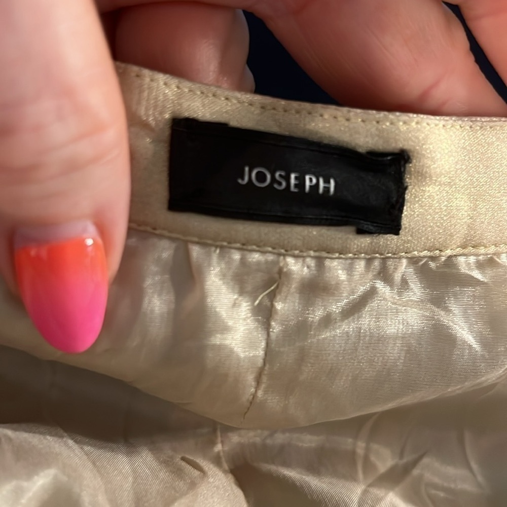 Joseph “Petra” Tiered Skirt 100% Silk Size 40 Medium Lined Gold Metallic - Picture 6 of 10